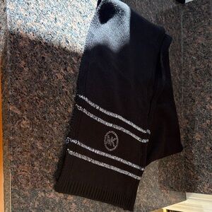 Michael Kors black scarf with silver details NWOT